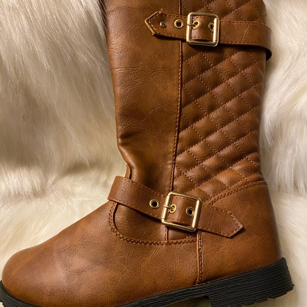 Gently worn Girls Boots
